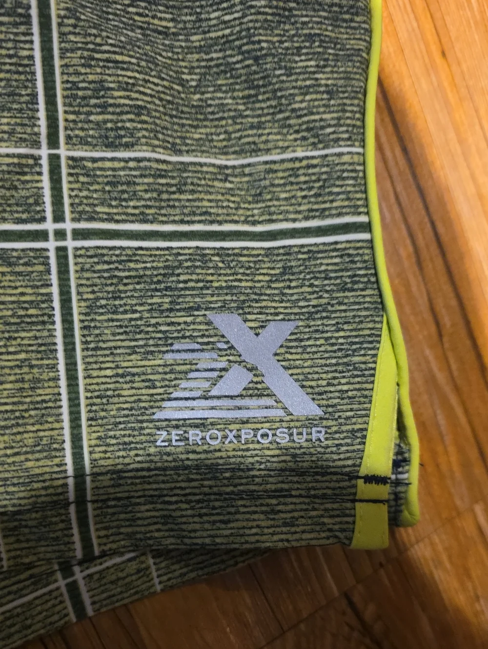 Xersion Men's Green Plaid Swim Shorts